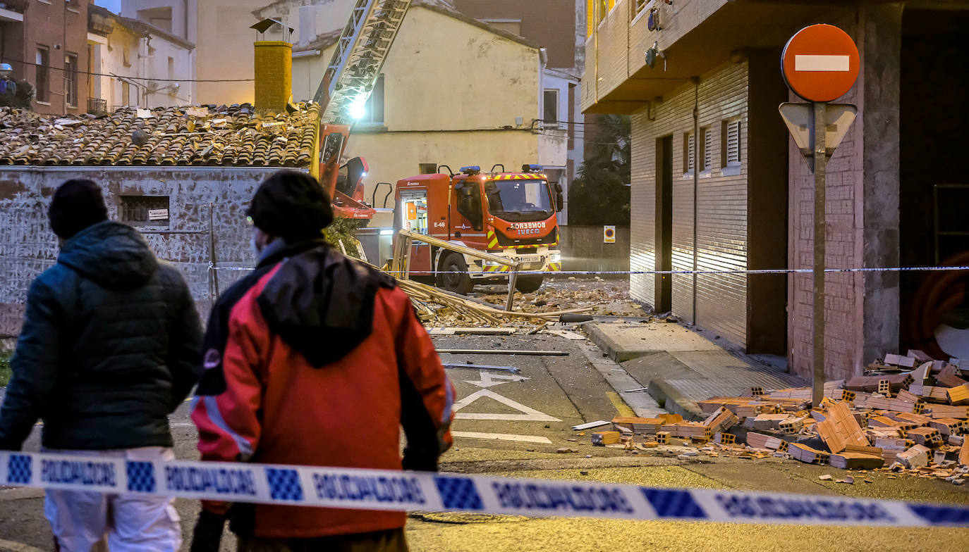 Fotos Explosión de gas en un ático de Lardero La Rioja